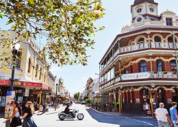 PERTH AND FREMANTLE CITY TOUR.