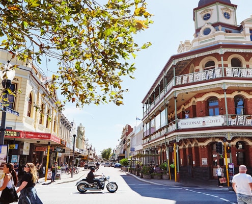 PERTH AND FREMANTLE CITY TOUR.