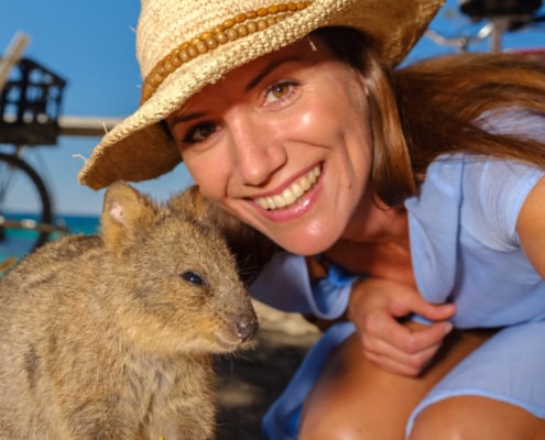 ROTTNEST ISLAND SMALL-GROUP DISCOVERY BIKE TOUR